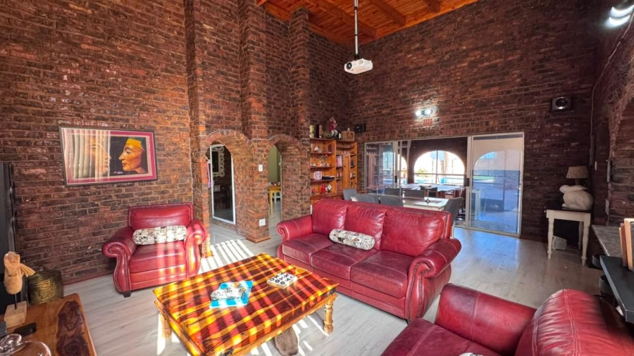 5 Bedroom Property for Sale in Royldene Northern Cape